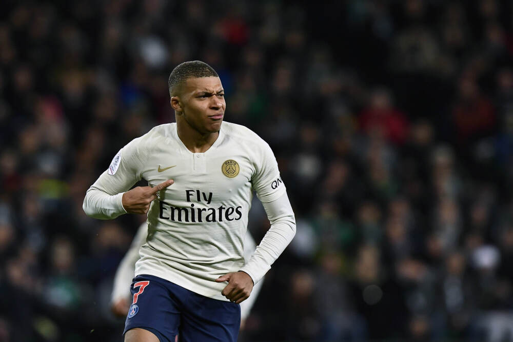 长期缺钱的人，都有这5个穷习惯，一眼就能看出来，错不了！